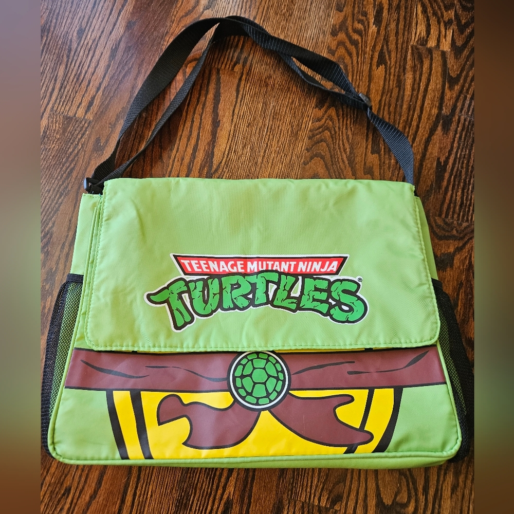Teenage Mutant Ninja Turtles messenger-style diaper bag